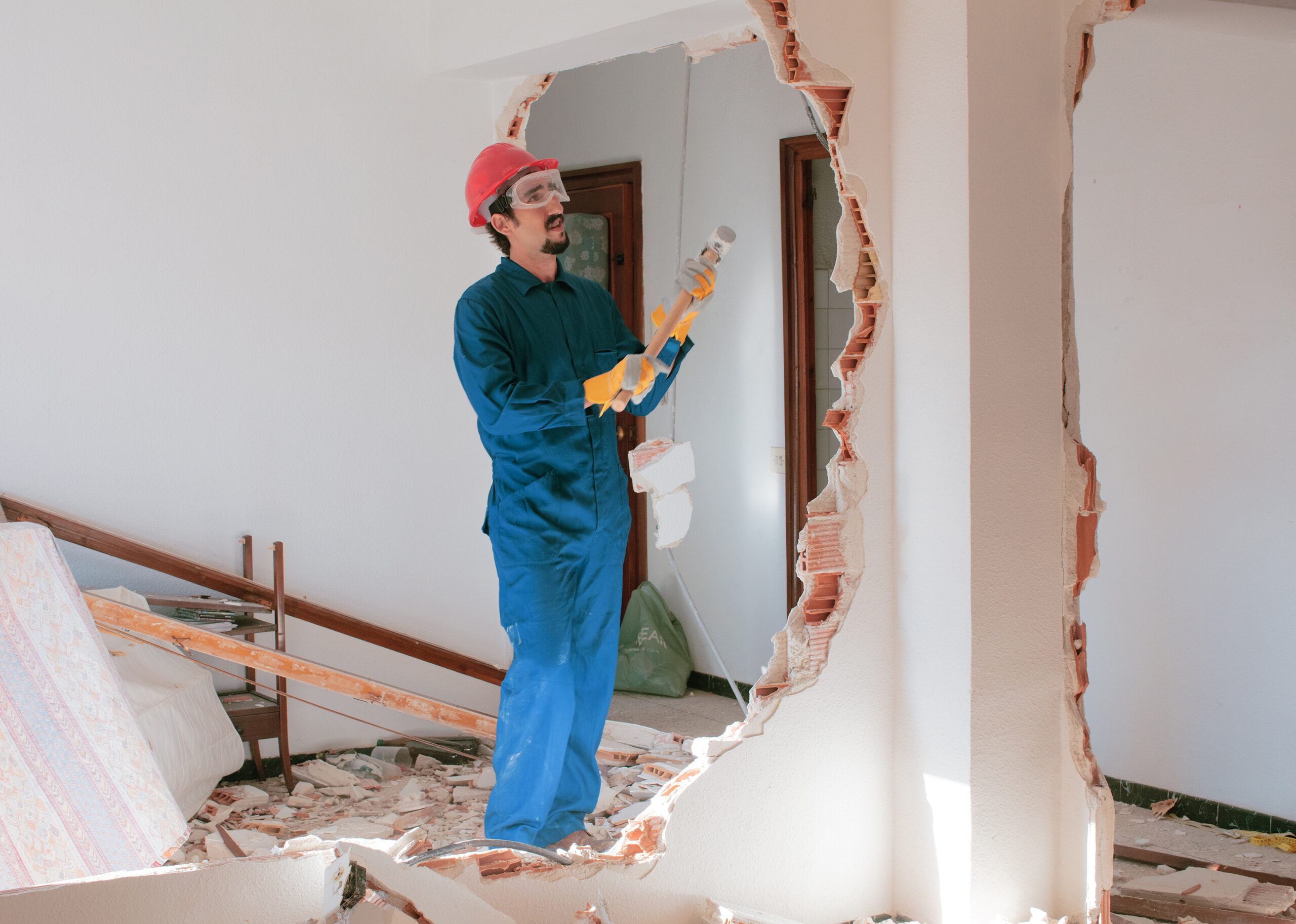 How Exterior Painting Protects Walls From Aging and Damage