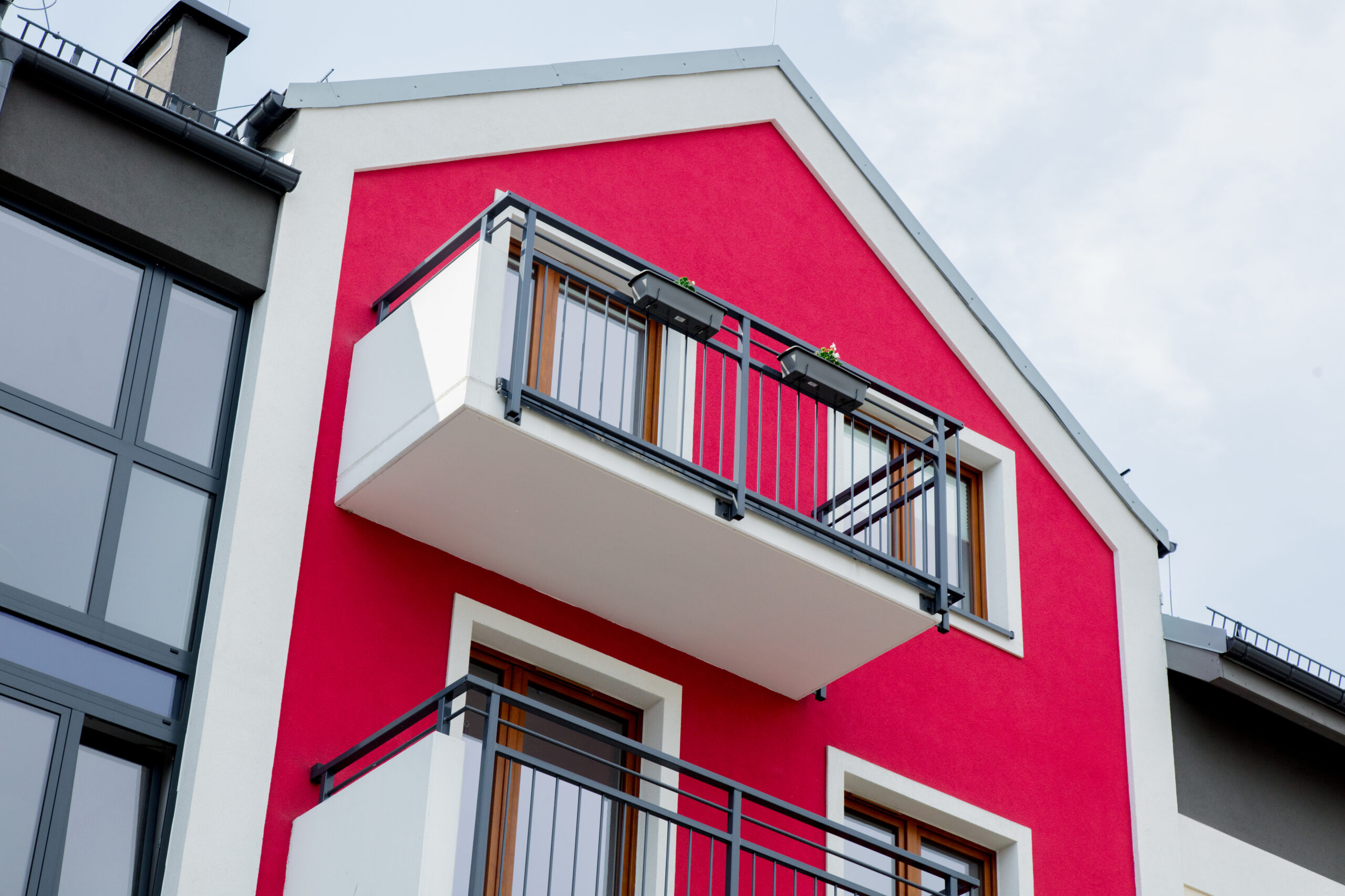 Book Expert Exterior Painting Services Near You