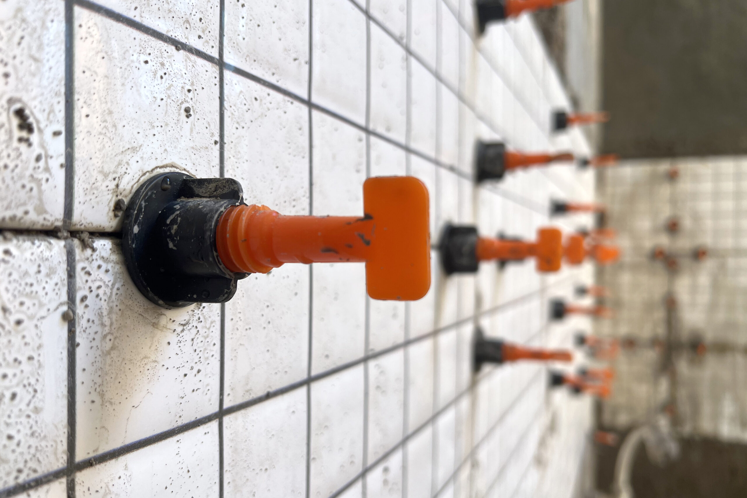 Grouting Services: The Key to Strong and Durable Tiles